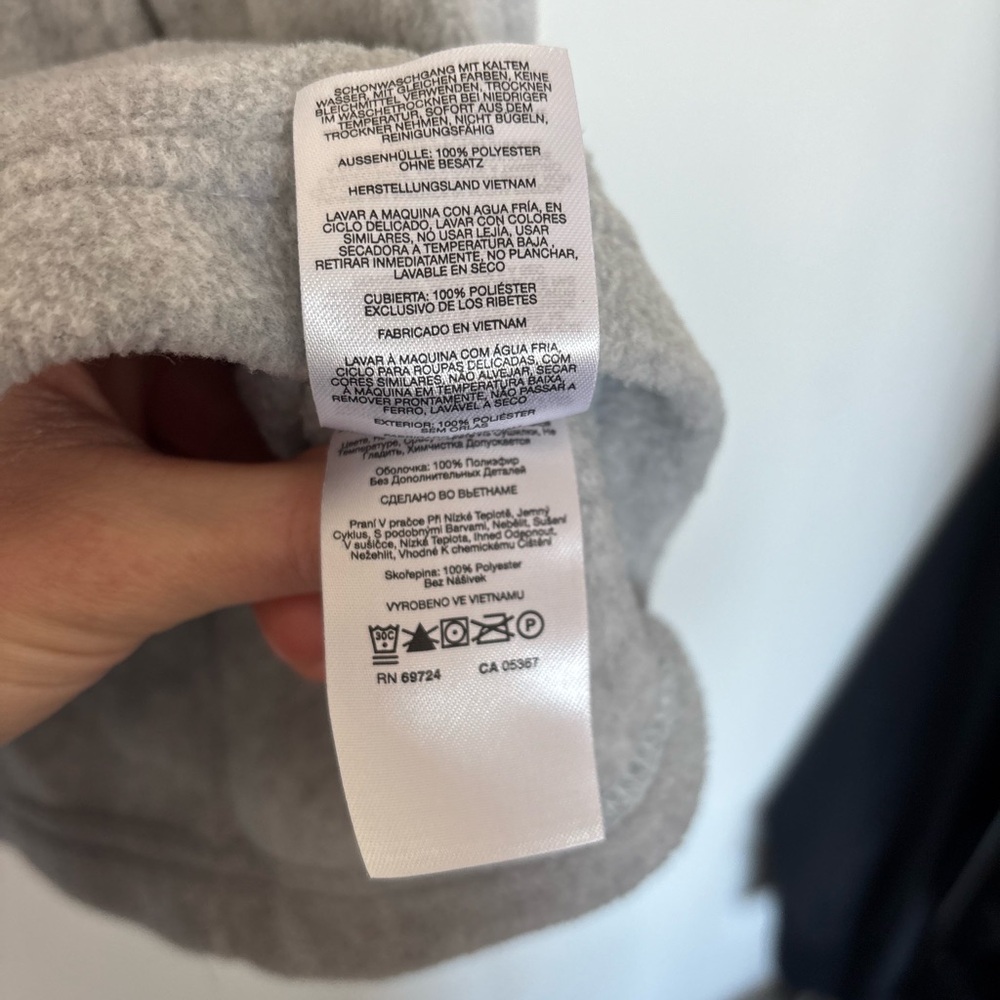 Columbia Grey Fleece Full Zip Vest Women’s Size XL | Cozy Outdoor Layer - Picture 5 of 9